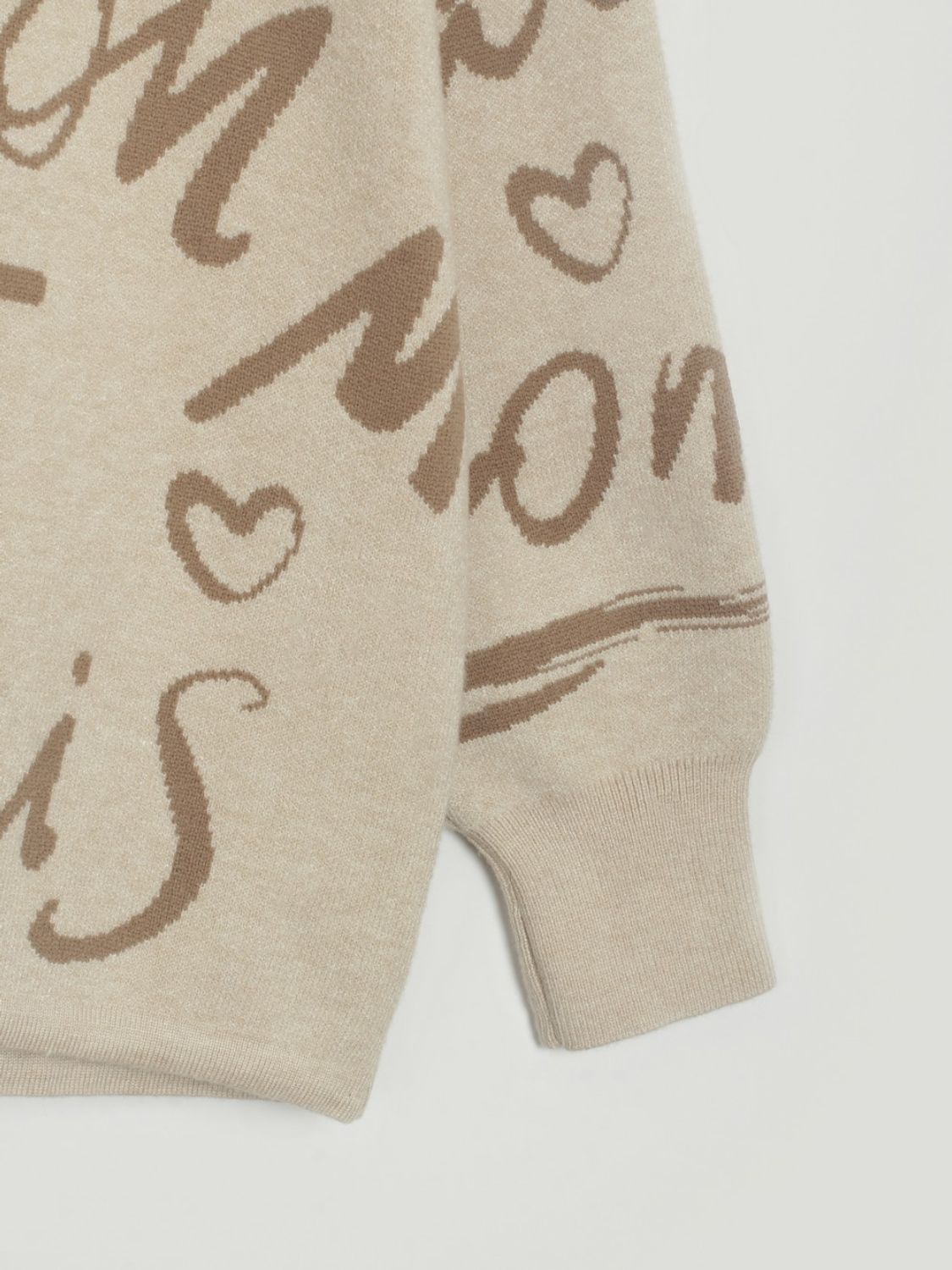 a5dfce86-282c-4289-a862-fad95639837e-Max