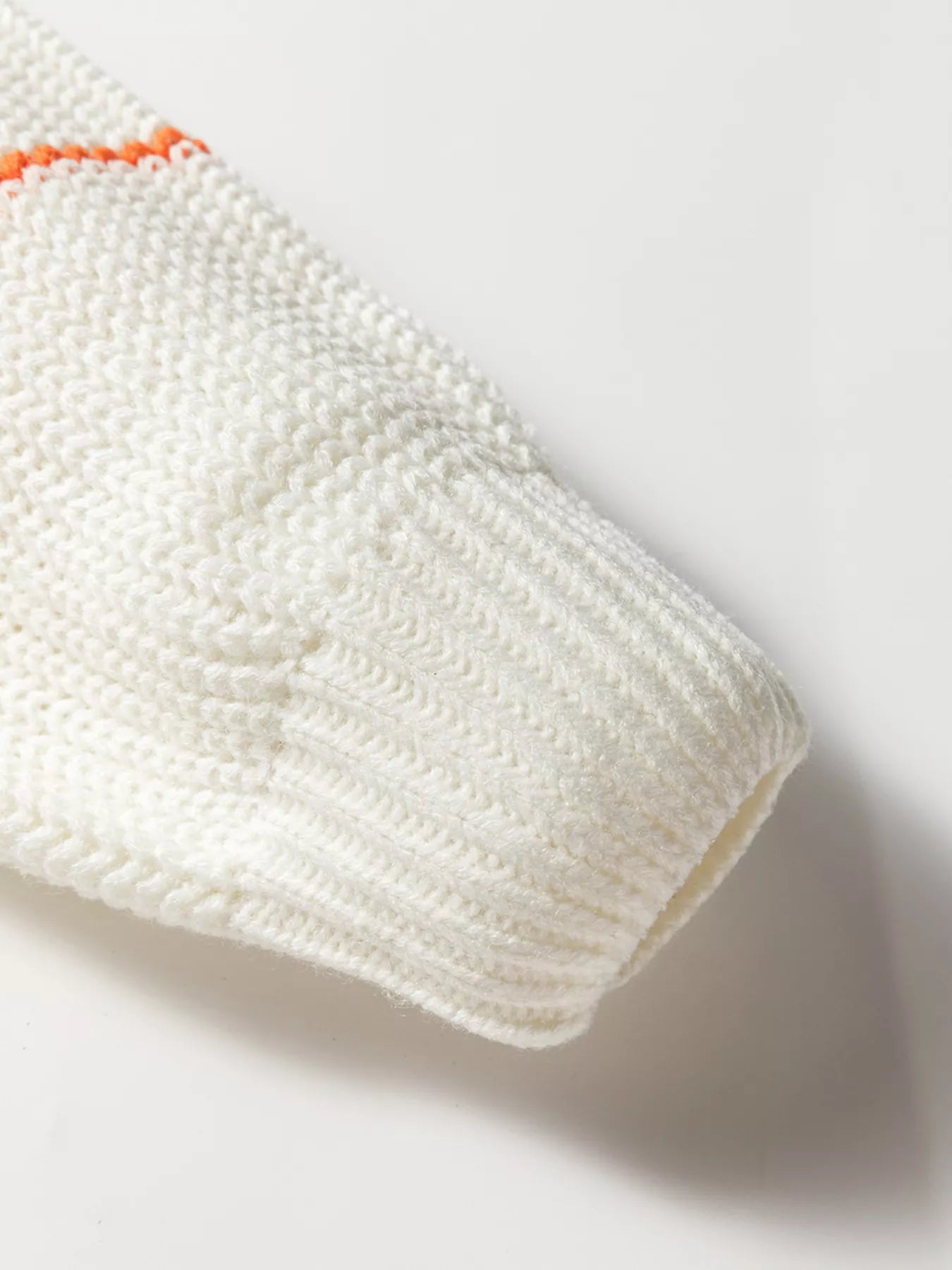 f4b8d68a9d9c4688b685ae0ae672cf01-Max-Origin