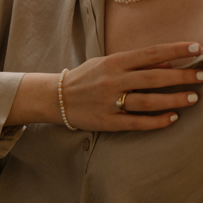 CORINE 18K GOLD PLATED RING